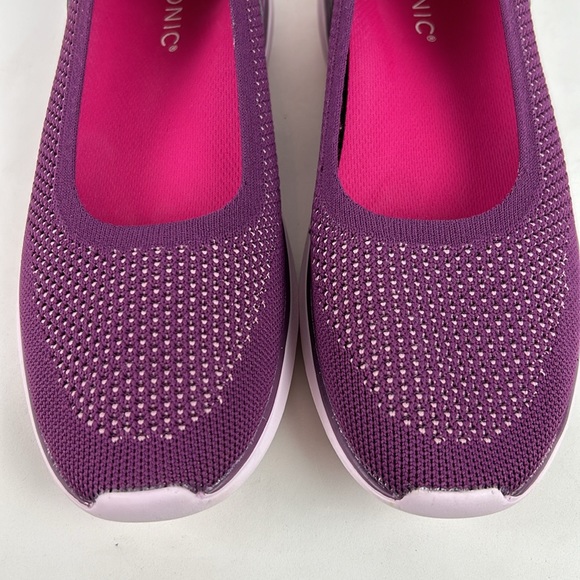 Like new Vionic "Kallie" Lightweight Comfort Shoe Slide Loafer Sport 9 - Picture 3 of 7